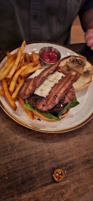  at Good Intentions in St Petersburg