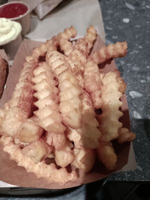 Cajun seasoned fries at VINCENT - The Playce in Berlin