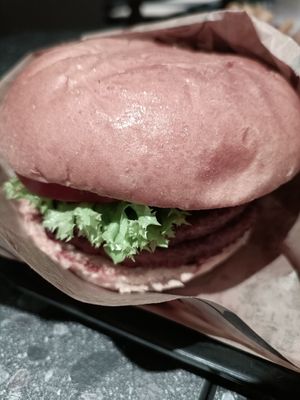 Beyond Vincent double stack at VINCENT - The Playce in Berlin