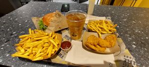  at VINCENT - The Playce in Berlin