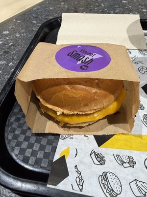 Smash Burger.  at VINCENT - The Playce in Berlin