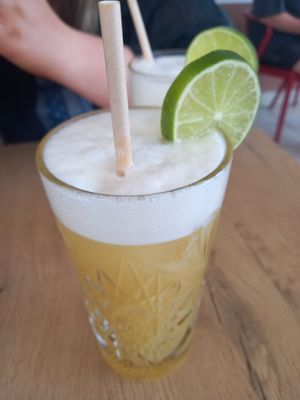  at Universal Bar in Albufeira