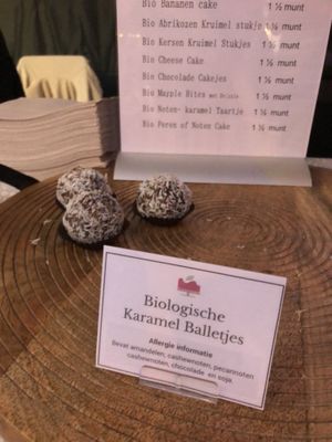 zomer maan fest  at Mayple, Golden Cakes- Maastricht in Maastricht