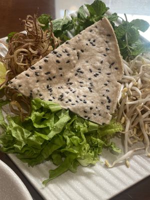 Side salad with quang noodles  #Veganuary at Heal & Celeb Vegan Restaurant in Ho Chi Minh City