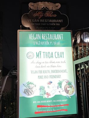 Open daily, 7am to 8pm at Mỹ Thoa Chay in Da Lat
