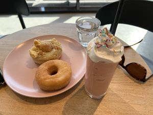 Cinnamon and Apple donuts and a strawberry frappé.  at Brammibal's Donuts - Altona  in Hamburg
