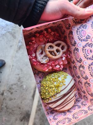 Strawberry pretzel & Mozartkugel #Veganuary at Brammibal's Donuts - Altona  in Hamburg