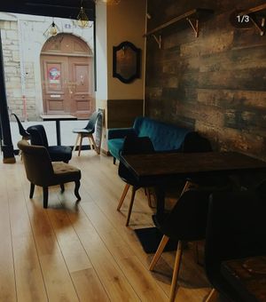 Salon du shop at Le P'tea café in Saint-etienne