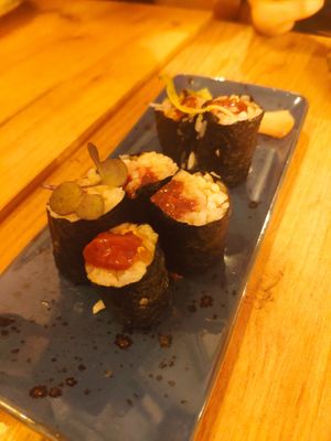 Modoki "tuna" sushi (with watermelon/sandia) at Modoki Funky Roll in Barcelona