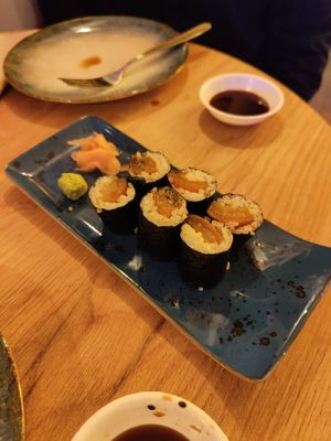 Sushi de "atún" (tomate macerado) at Modoki Funky Roll in Barcelona
