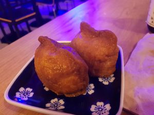 Inari sushi at Modoki Funky Roll in Barcelona