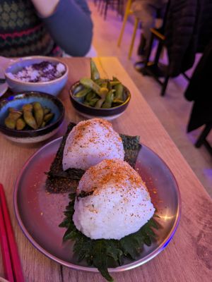 Shiitake onigiri at Modoki Funky Roll in Barcelona