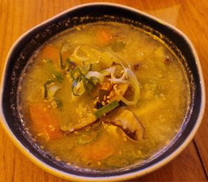 Sopa de miso at Modoki Funky Roll in Barcelona