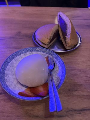 Mochi i doriyaki  at Modoki Funky Roll in Barcelona