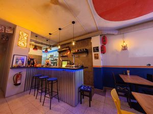  at Modoki Funky Roll in Barcelona