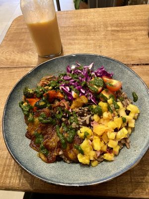 I had the Abundance Bowl at The Vegan Shack. ¡Muy delicioso! The bowl was so flavorful from sweet to salty to savory to sour. I might go here everyday during my stay!   at The Vegan Shack in Panama City