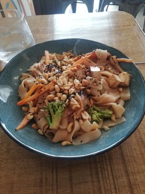 Om noodle bowl at The Vegan Shack in Panama City