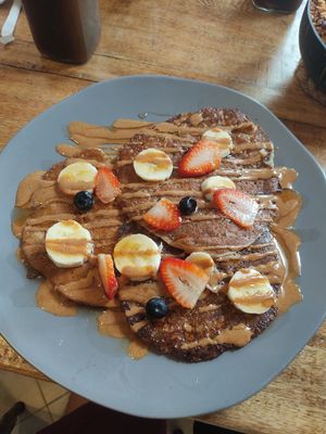 Pancakes with almond butter and syrup at The Vegan Shack in Panama City