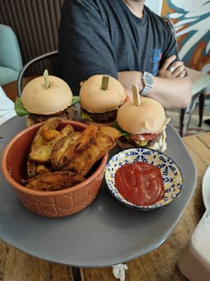 mini burgers at The Vegan Shack in Panama City