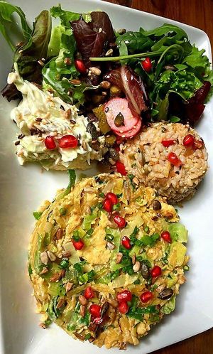 Alho francês à brás🤤 at Green Tree in Lisbon