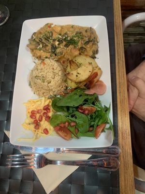 Strogonof de tofu   at Green Tree in Lisbon