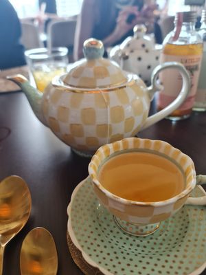 Choice of blended teas at Bangkok Trading Post Bistro & Bar in Bangkok