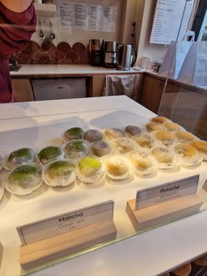  at La Maison du Mochi - Legendre in Paris