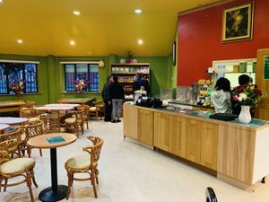 Nice comfortable Area  at ZenV Garden  in Gloucester