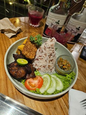 ~ 27/4/24 at Hejo Eatery in Bandung