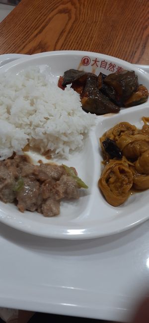  at Vege Select in Manila