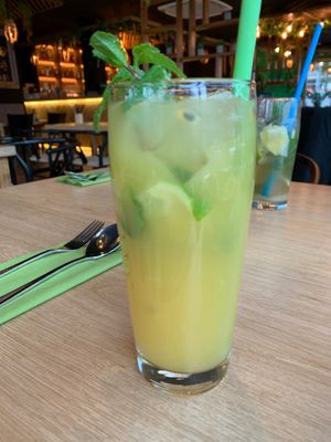 Maracuja Limonade at Vegan Living in Magdeburg