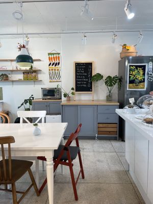   at Ffumz - 퓸즈 in Seoul