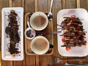 Vegan oreo Crêpe and vegan Waffel  at Chocolate Bar Brugge in Bruges