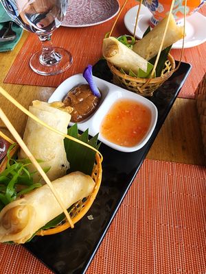 Veggie spring rolls at Aroi Makmak Thai Station in San Juan Siquijor