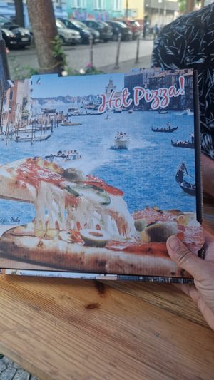 My take away! at FALCO'SLICE in Berlin