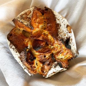 Organic Figs and Roasted Almonds at Massa Mãe in Lisbon