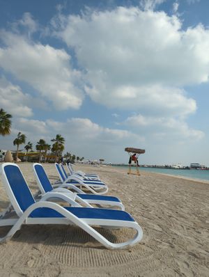 Beach close by at LEEN Outlet Market in Abu Dhabi