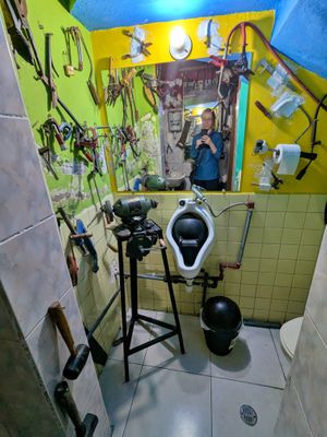 Bathroom at Casa de La Abuela in Quito