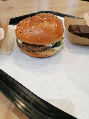  at Las Vegan's - Etele Pláza in Budapest