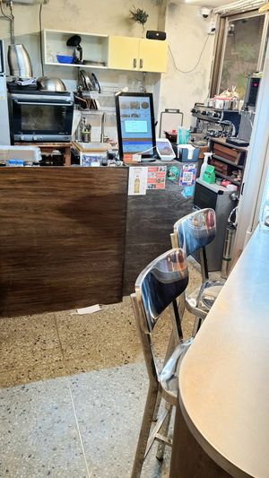 interior of location - view towards the counter at Plantica - 플랜티카 in Seoul