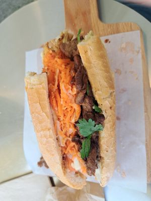 סנדוויץ חדש בולגוגי טעים! at Plantica - 플랜티카 in Seoul