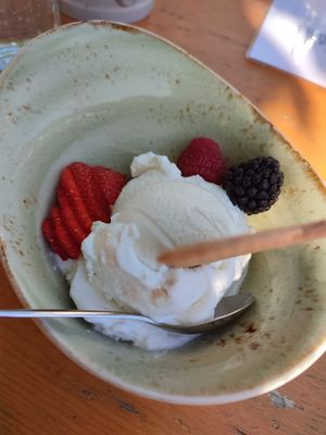 coconut icecream at Zum Stift in Kempten