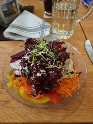 Veganer gemischter Salat at Zum Stift in Kempten