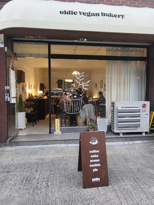  at Oldie Vegan in Seongnam