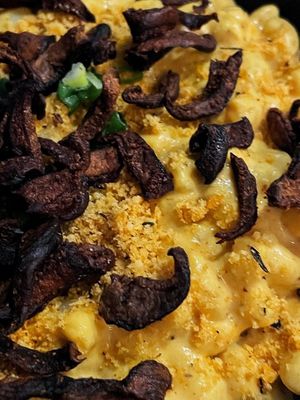 Mac n' Cheeze W Seitan Bacon IT'S CRISPY! at Urban Vegan Kitchen in New York City