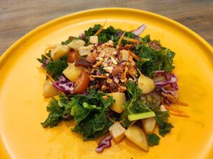 Beautifully decorated dishes, delicious and frugal vegetarian dishes, green and peaceful space, the owner and staff are enthusiastic and attentive. at Loving Hut Diệp Lâm Vegan in Ho Chi Minh City