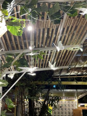 Lighting   at Loving Hut Diệp Lâm Vegan in Ho Chi Minh City