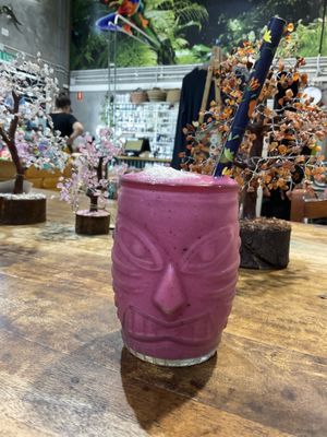 Jackfruit bubblegum smoothie   at Hub Court in Cairns