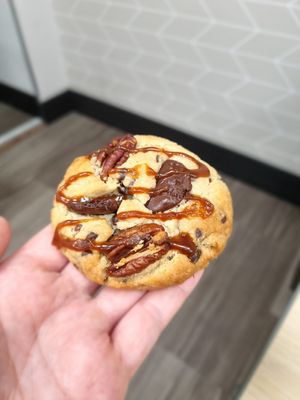 Cookie aux noix de pécan at Délice Végétal in Nantes