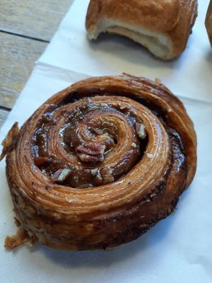 Roulé pumpkin Spice at Délice Végétal in Nantes